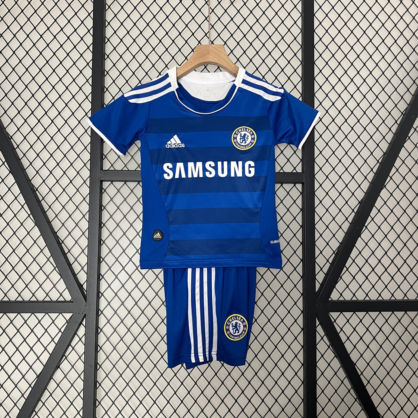 JERSEY CHELSEA I CHAMPHIONS LEAGUE 2012 KIDS KIT (RETRO)