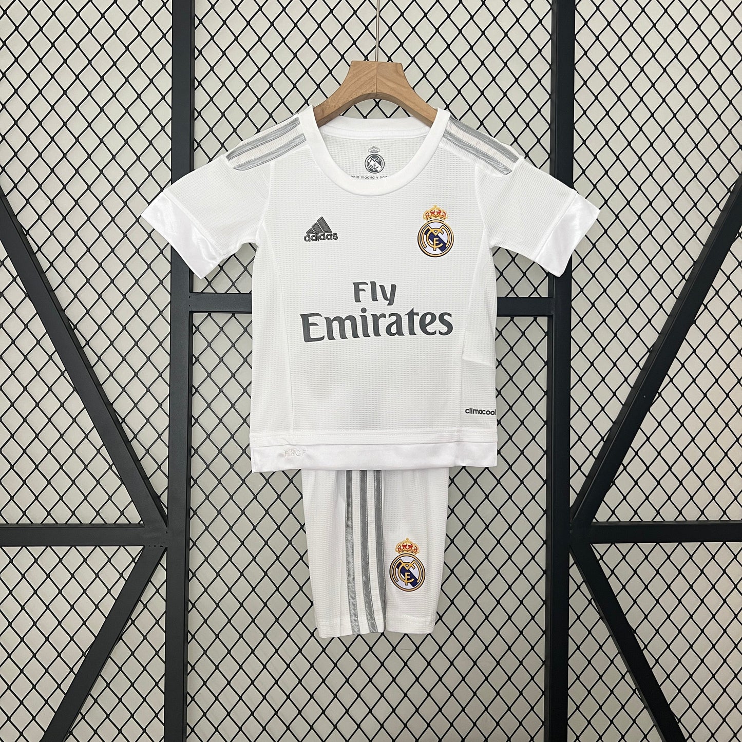JERSEY REAL MADRID I 15/16 KIDS KIT (RETRO)