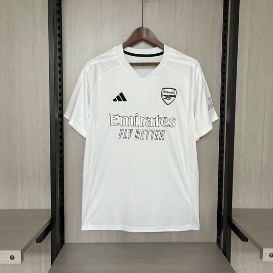 CAMISETA ARSENAL BLANCA VERSIÓN AFICIONADO EDICIÓN LIMITADA 24/25