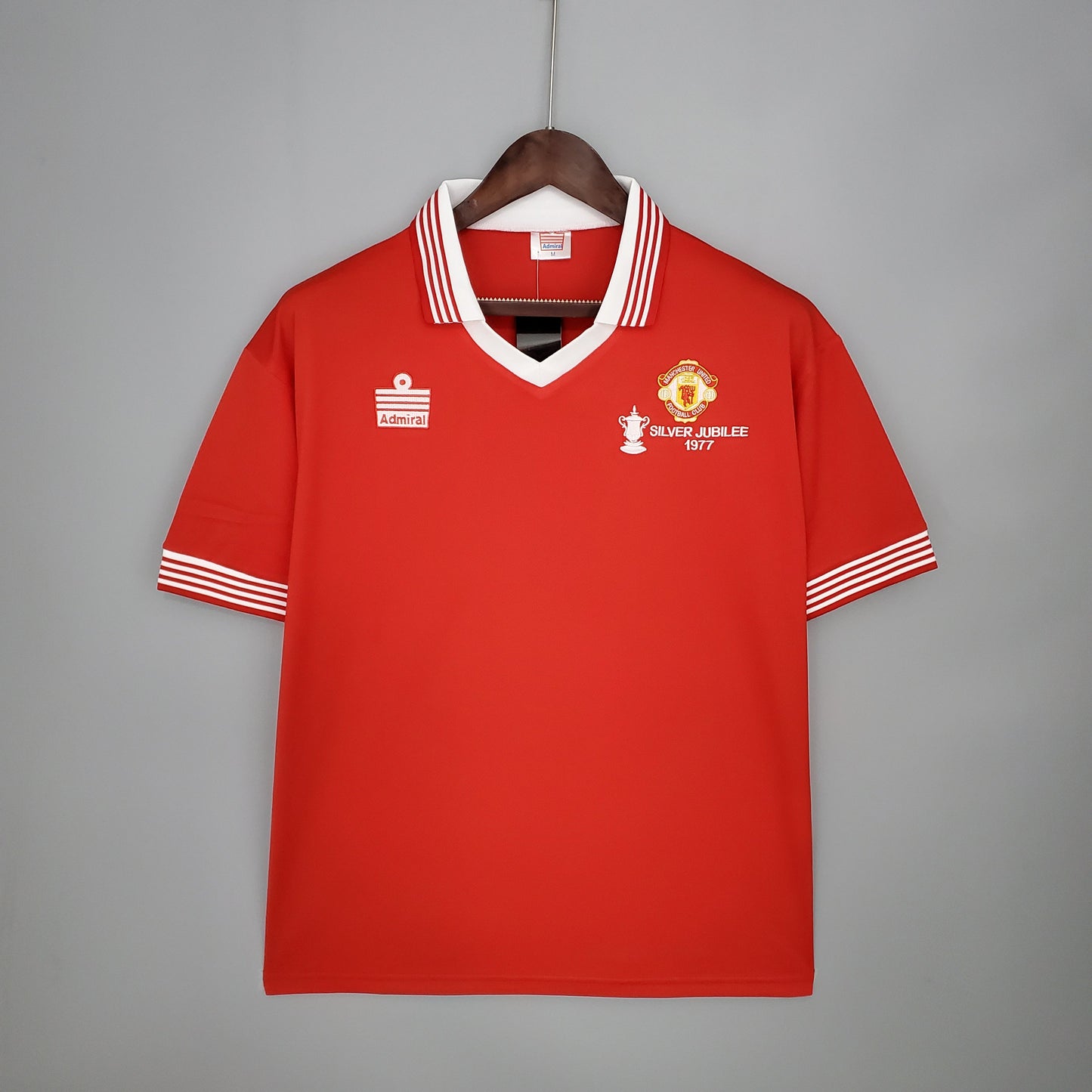 MANCHESTER UNITED I 1977 HOMBRES (RETRO)