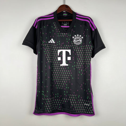 CAMISETA BAYERN MÚNICH 23/24 (HOMBRE)