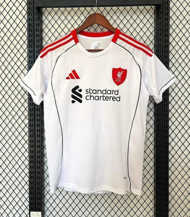 25/26 LIVERPOOL DE VISITA